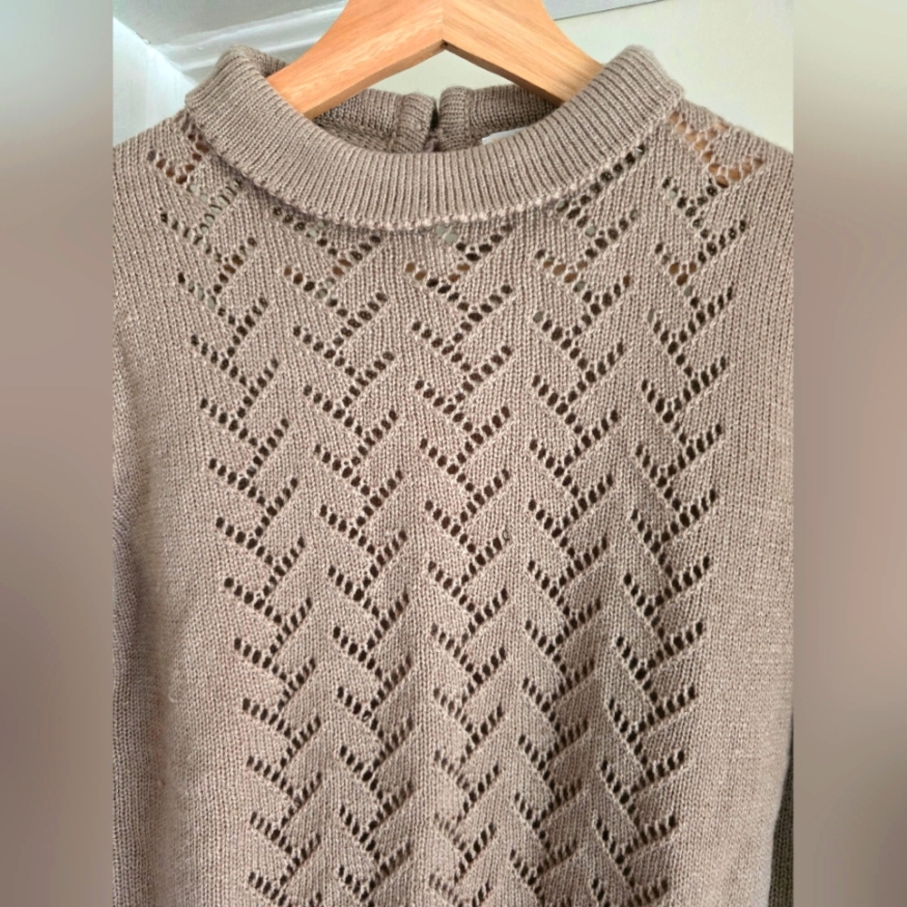 Vintage Elegant Acrylic Tan Sweater - Picture 2 of 7